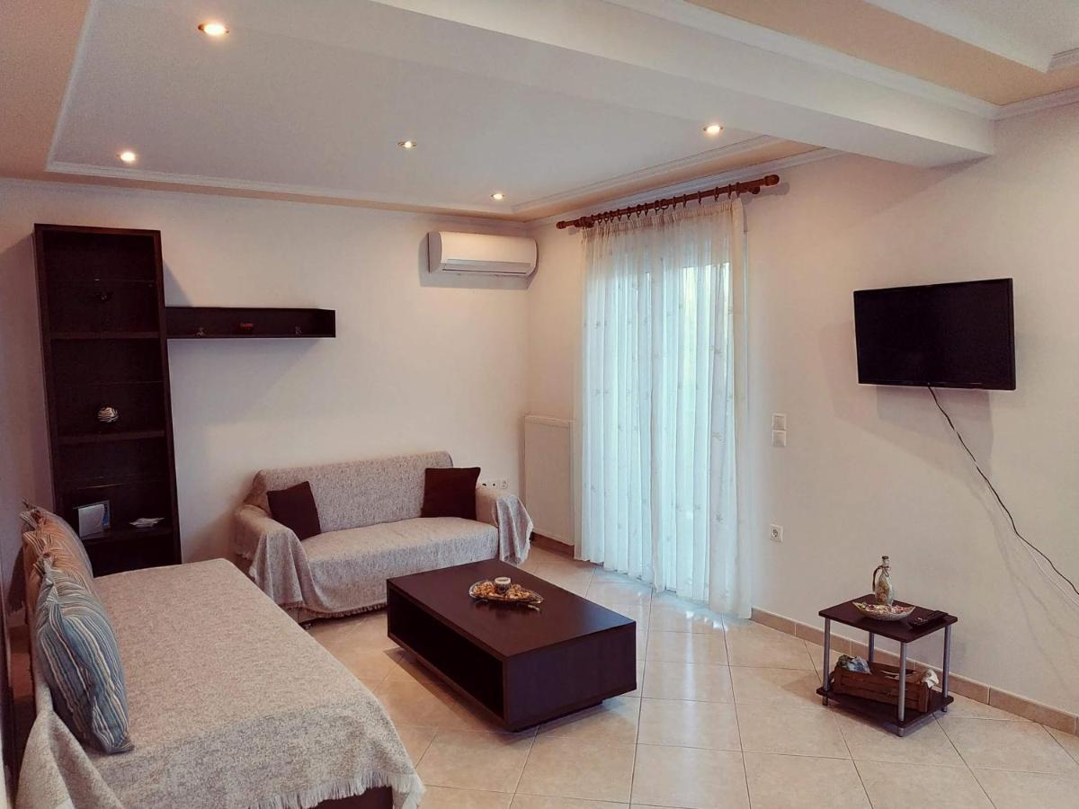 Apartment Moudros *