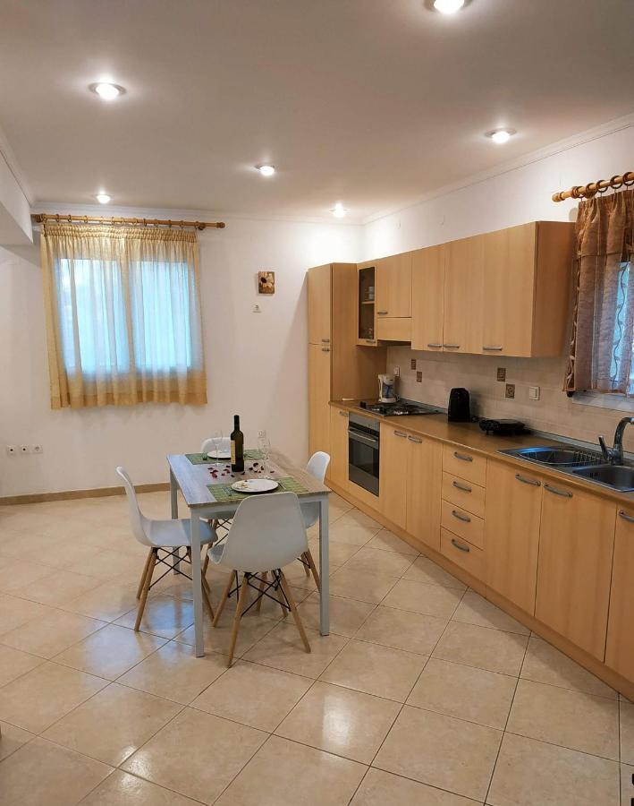 Apartment Moudros