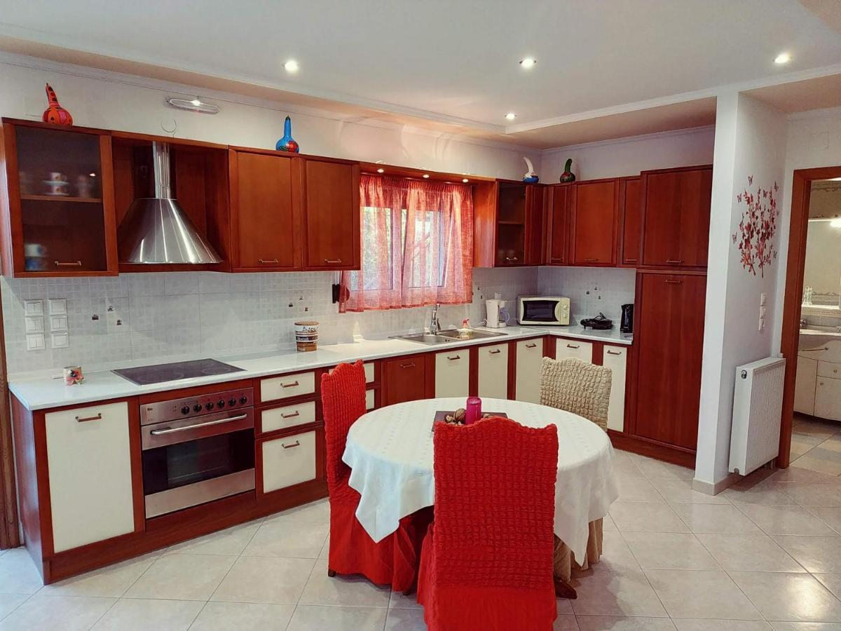 Moudros Apartment